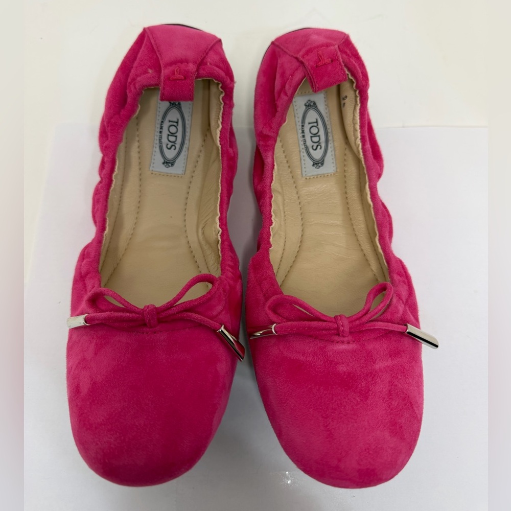 Tod's Gommino Bright Pink Suede Ballet Flat NEW never worn - Picture 4 of 16